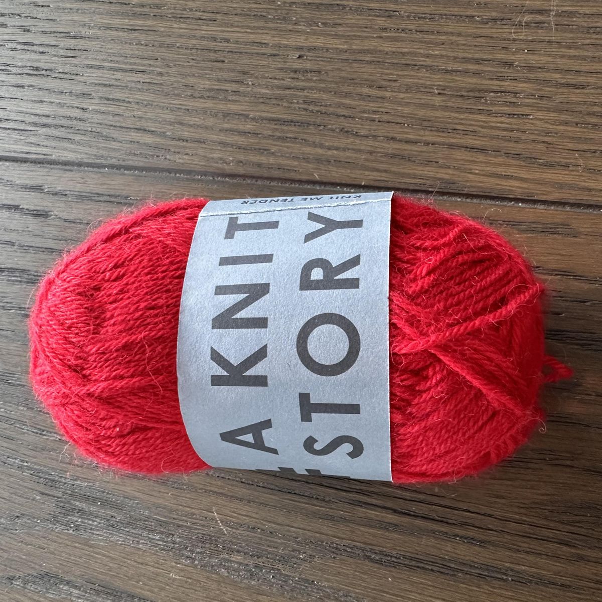 Knit me Tender Io17 Rød