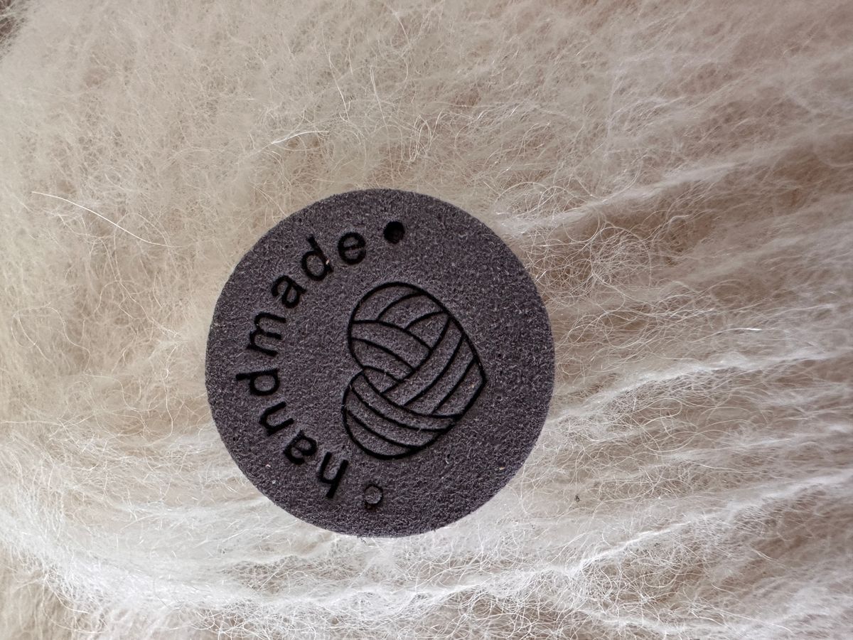 Lapp Sirkel Handmade hjertenøste Grå 